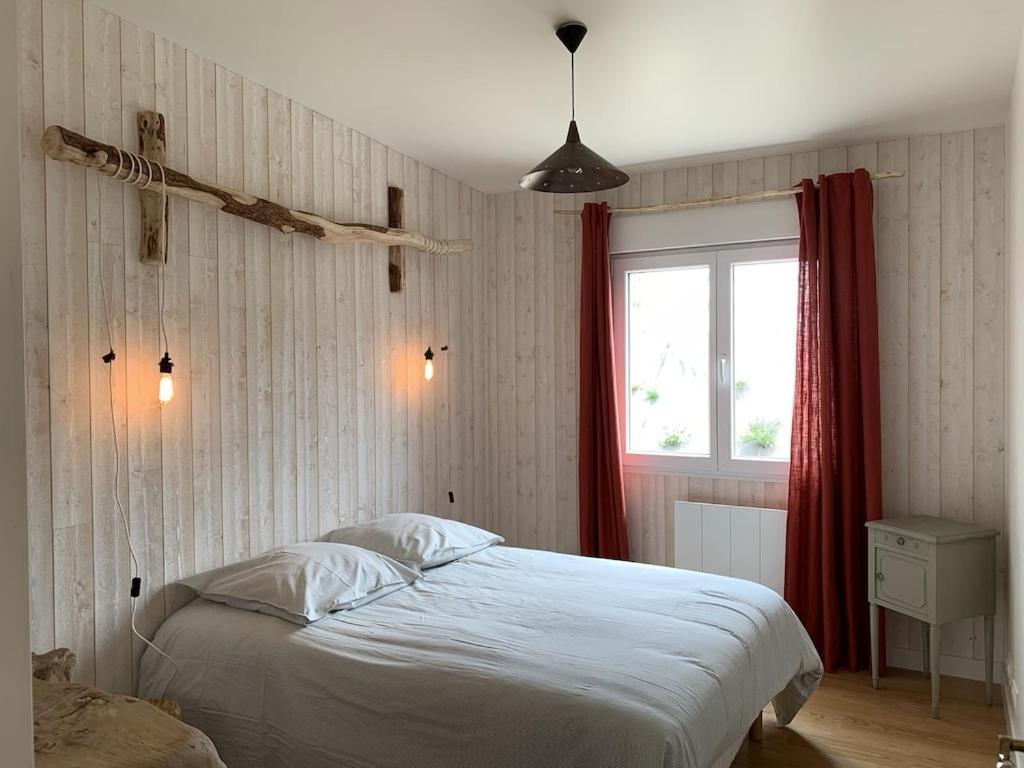 Charmante Maison De Campagne En Pierres Et Bois Sartilly-Baie-Bocage Kültér fotó